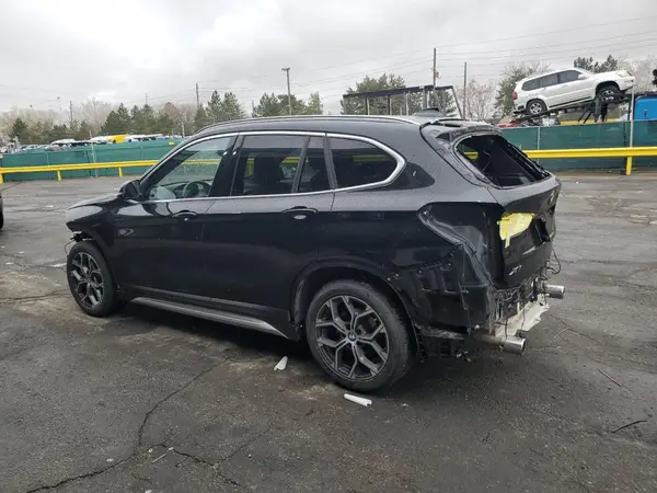 WBXJG9C06M5T76049 2021 BMW X1 - Image 2