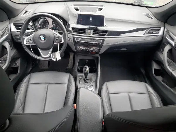 WBXJG9C06M5T76049 2021 BMW X1 - Image 8
