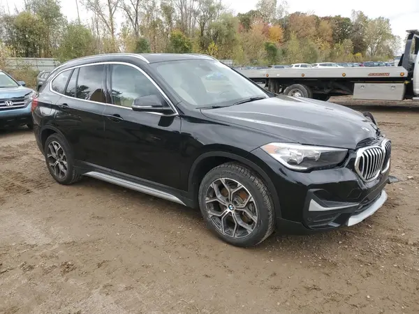 WBXJG9C06M5U32569 2021 BMW X1 - Image 8