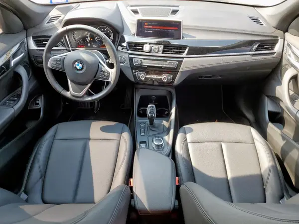 WBXJG9C06M5U36184 2021 BMW X1 - Image 8