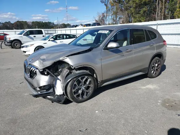 WBXJG9C06N5V09636 2022 BMW X1 - Image 1