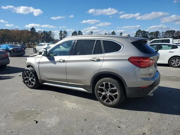 WBXJG9C06N5V09636 2022 BMW X1 - Image 2