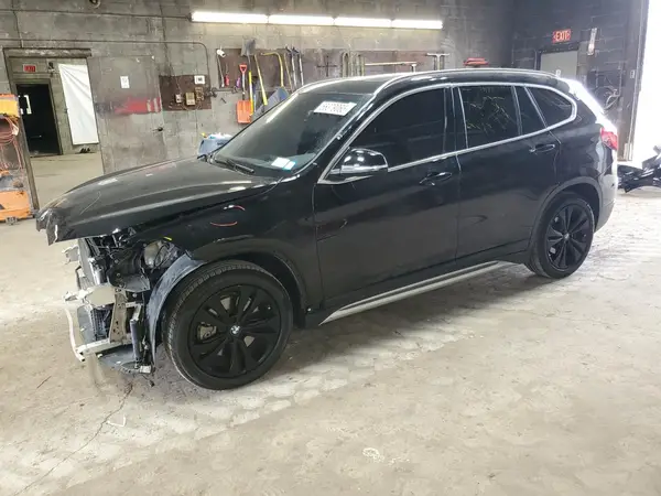 WBXJG9C07L5P40638 2020 BMW X1 - Image 1