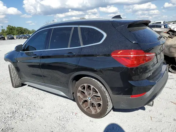 WBXJG9C07L5P41806 2020 BMW X1 - Image 2