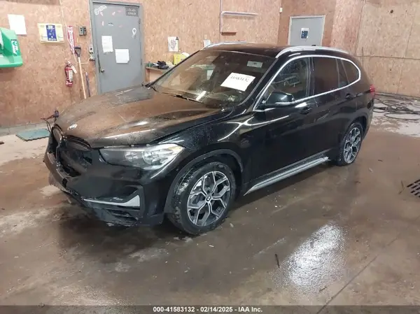 WBXJG9C07L5P71792 2020 BMW X1 - Image 2