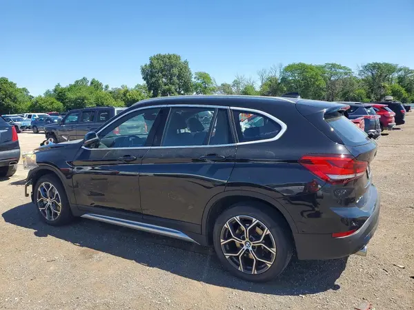 WBXJG9C07M5S14186 2021 BMW X1 - Image 2