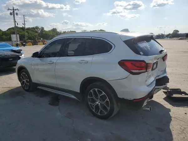 WBXJG9C07M5S14530 2021 BMW X1 - Image 2