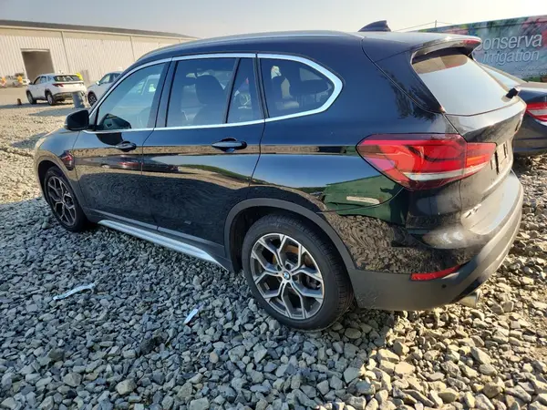 WBXJG9C07M5S49973 2021 BMW X1 - Image 2