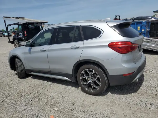WBXJG9C07M5S85128 2021 BMW X1 - Image 2