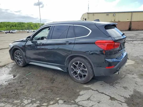 WBXJG9C07M5T17804 2021 BMW X1 - Image 2