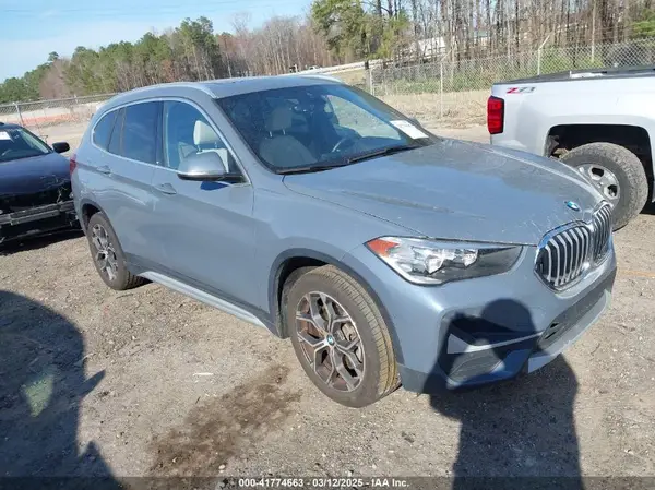 WBXJG9C07M5T23053 2021 BMW X1 - Image 1