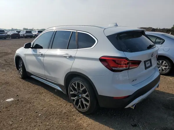 WBXJG9C07M5U40101 2021 BMW X1 - Image 2