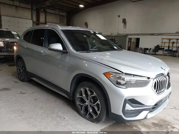 WBXJG9C08L5P53835 2020 BMW X1 - Image 1