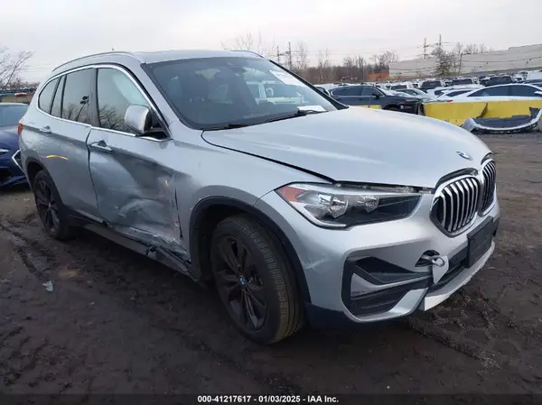 WBXJG9C08L5P77214 2020 BMW X1 - Image 1
