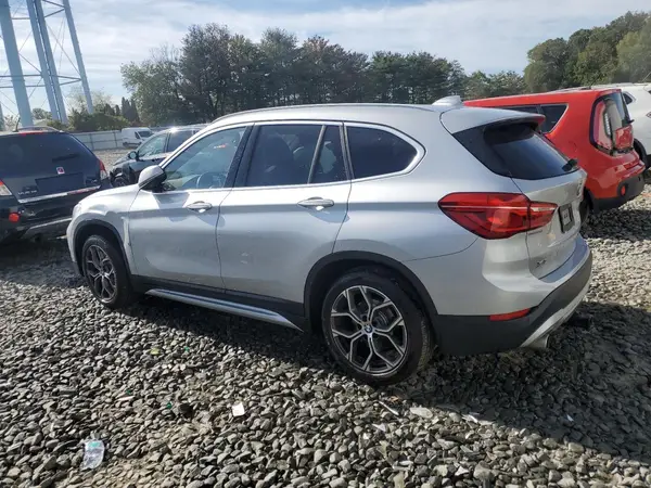 WBXJG9C08M5S80181 2021 BMW X1 - Image 2