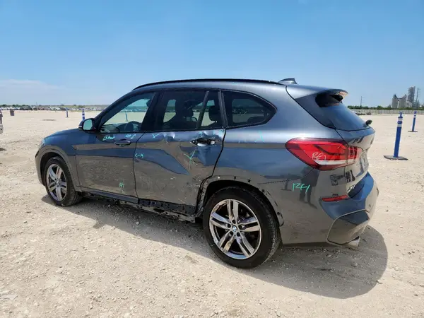 WBXJG9C08M5T12191 2021 BMW X1 - Image 2