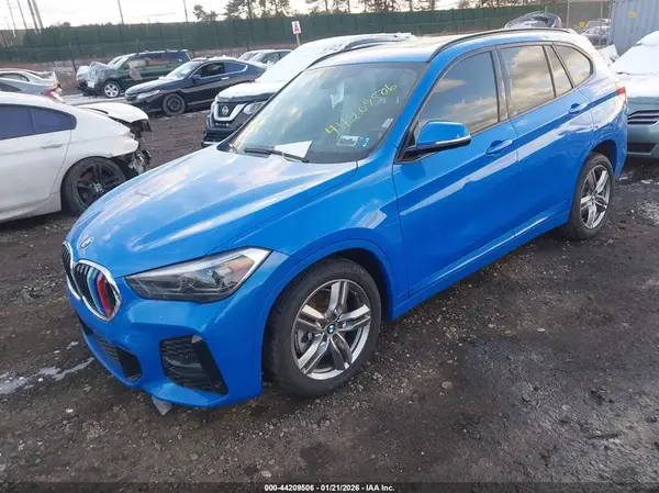 WBXJG9C08M5T41531 2021 BMW X1 - Image 2