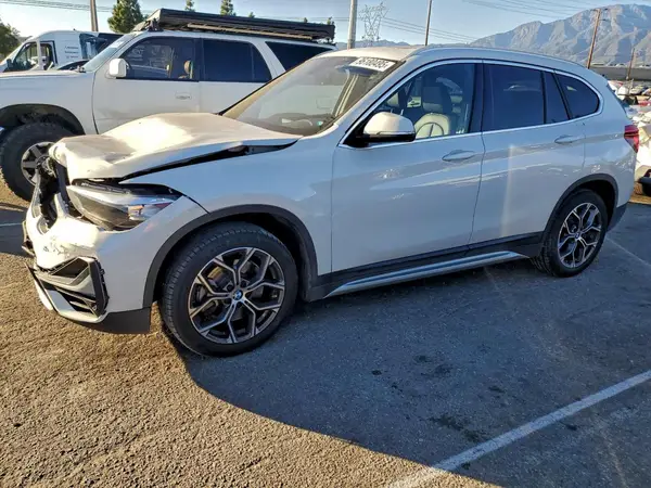 WBXJG9C09L5P71194 2020 BMW X1 - Image 1