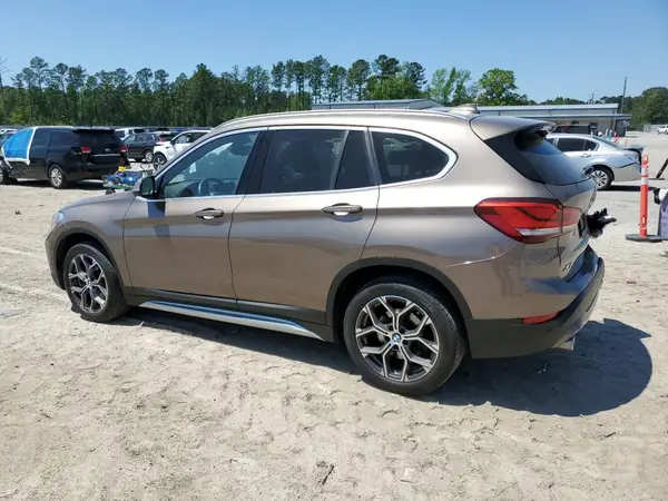 WBXJG9C09L5R23653 2020 BMW X1 - Image 2