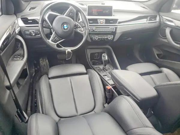 WBXJG9C09L5R45796 2020 BMW X1 - Image 8