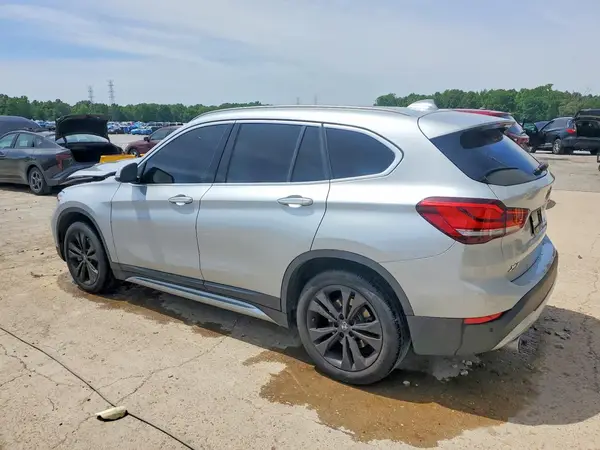 WBXJG9C09L5R57253 2020 BMW X1 - Image 2