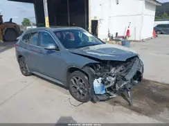 WBXJG9C09M5S01939 2021 BMW X1