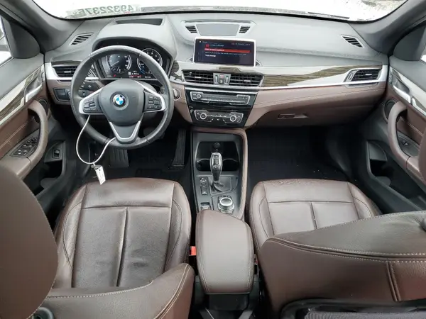 WBXJG9C09M5T16797 2021 BMW X1 - Image 8