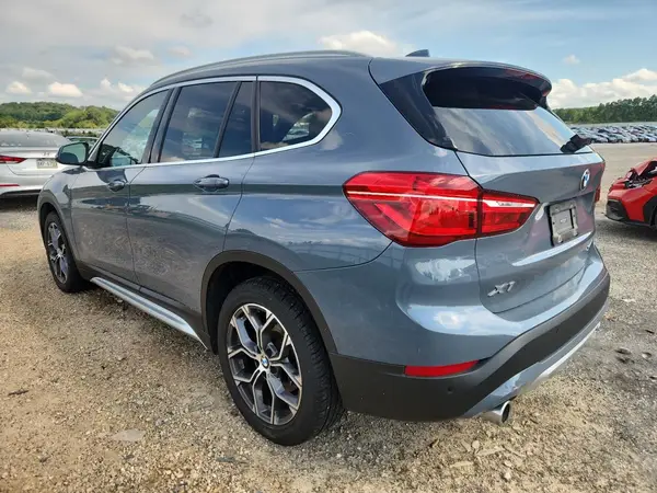 WBXJG9C09M5T74084 2021 BMW X1 - Image 2