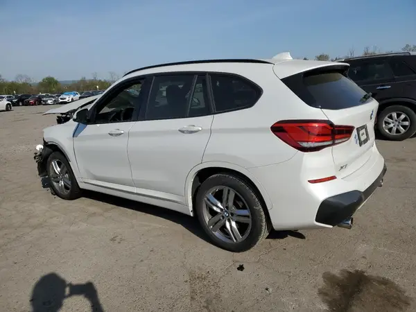 WBXJG9C09M5U01462 2021 BMW X1 - Image 2