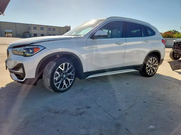 WBXJG9C09N5U62506 2022 BMW X1 - Image 1