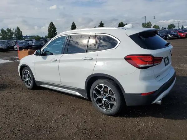 WBXJG9C0XM5S54665 2021 BMW X1 - Image 2