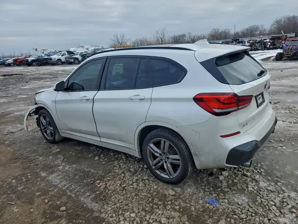 WBXJG9C0XM5T06134 2021 BMW X1 - Image 2