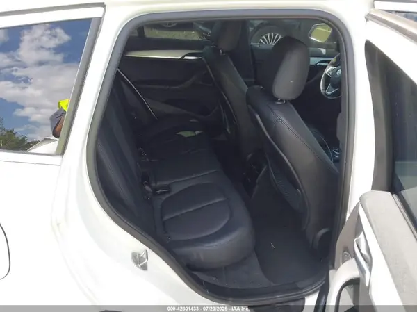 WBXJG9C0XM5T44737 2021 BMW X1 - Image 8