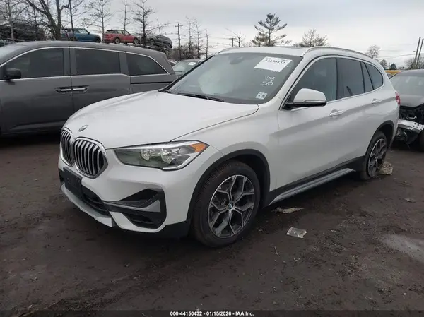 WBXJG9C0XM5T86888 2021 BMW X1 - Image 2