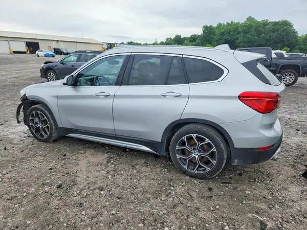 WBXJG9C0XM5T99379 2021 BMW X1 - Image 2
