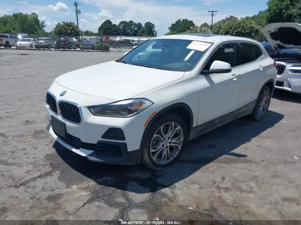 WBXYH9C00N5U81053 2022 BMW X2 - Image 2