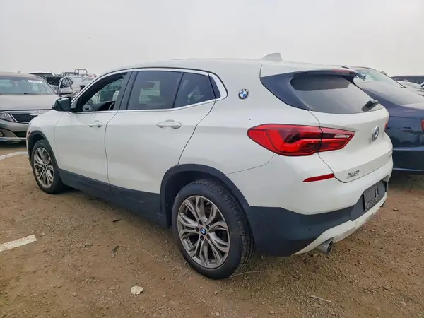 WBXYH9C02L5P16677 2020 BMW X2 - Image 2