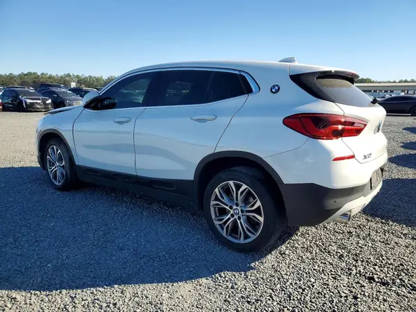 WBXYH9C04L5N91066 2020 BMW X2 - Image 2