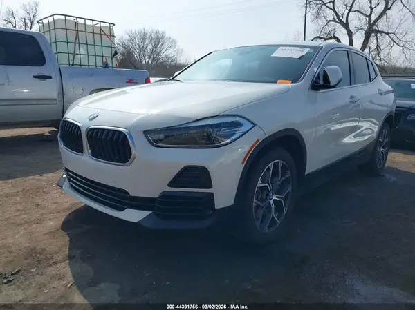 WBXYH9C05M5S44590 2021 BMW X2 - Image 2