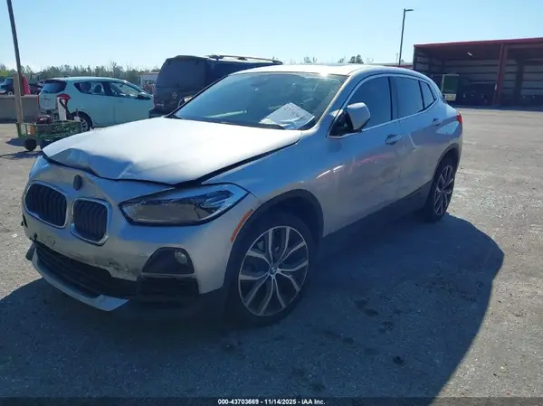 WBXYH9C06L5R31060 2020 BMW X2 - Image 2