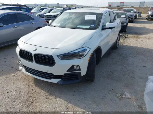 WBXYH9C07L5P35810 2020 BMW X2 - Image 2