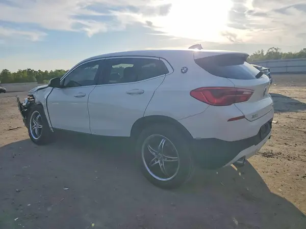 WBXYH9C07L5P36097 2020 BMW X2 - Image 2