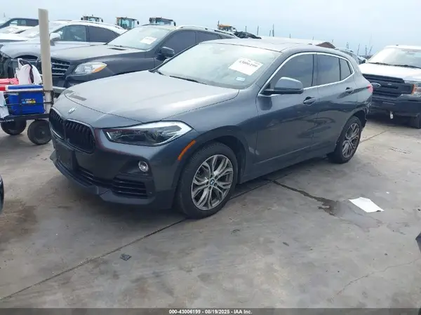 WBXYH9C07L5R06880 2020 BMW X2 - Image 2