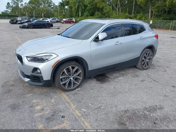 WBXYH9C09L5R51576 2020 BMW X2 - Image 2