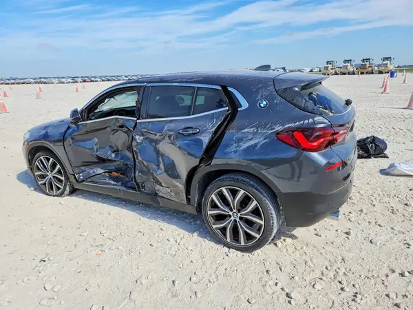 WBXYH9C09M5S59688 2021 BMW X2 - Image 2