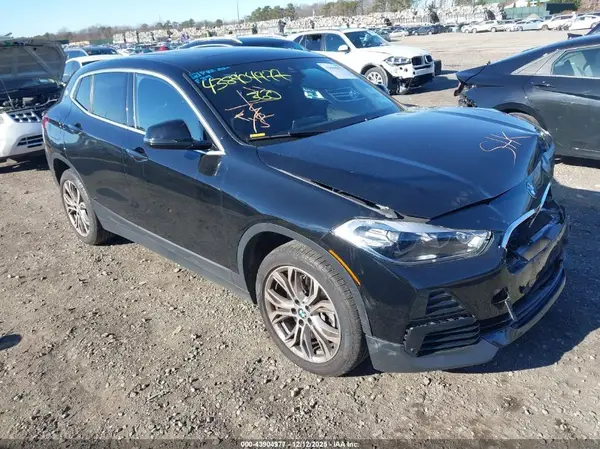 WBXYJ1C00N5U65361 2022 BMW X2 - Image 1