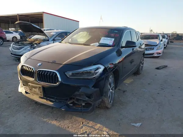 WBXYJ1C01N5T82165 2022 BMW X2 - Image 2