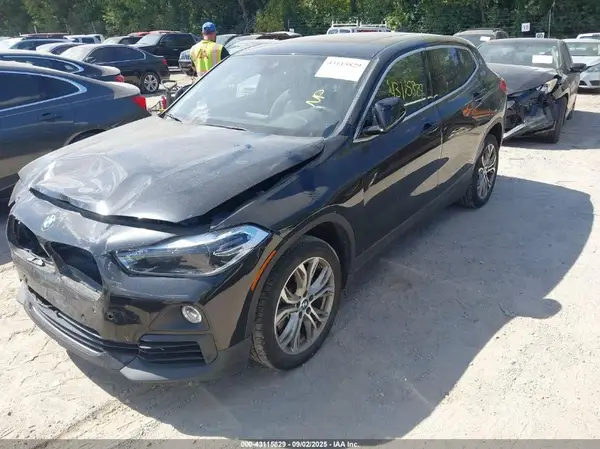 WBXYJ1C02L5P79249 2020 BMW X2 - Image 2