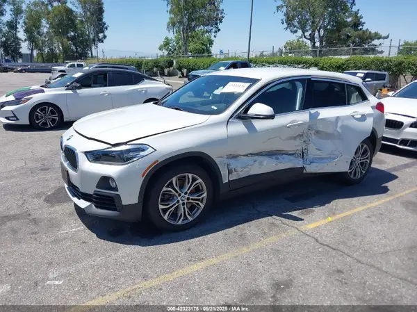 WBXYJ1C03L5N93929 2020 BMW X2 - Image 2