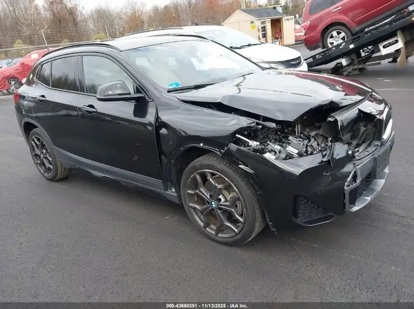 WBXYJ1C04N5T40833 2022 BMW X2 - Image 1
